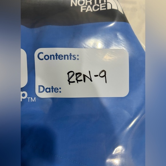 The North Face Men's M Medium 86 Retro Mountain Jacket NWT Ski Snowboard - Picture 16 of 16